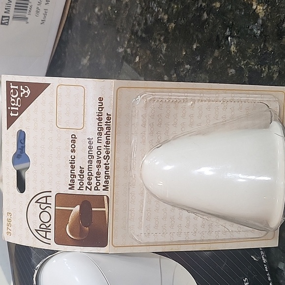 Vintage NIB Rubbermaid Designer Collection Toothbrush Arosa Magnetic Soap Holder - Picture 6 of 10